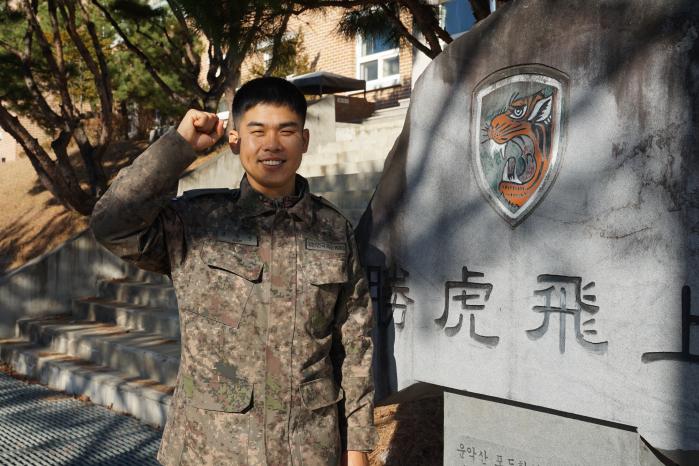 민간 창고 화재 초기 진압을 한 육군수기사 승호대대 금동묵 상사. 부대 제공