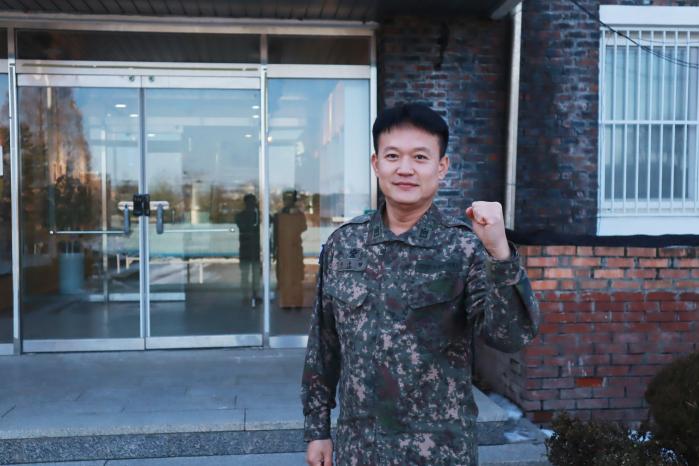 육군32사단 이우영 원사.