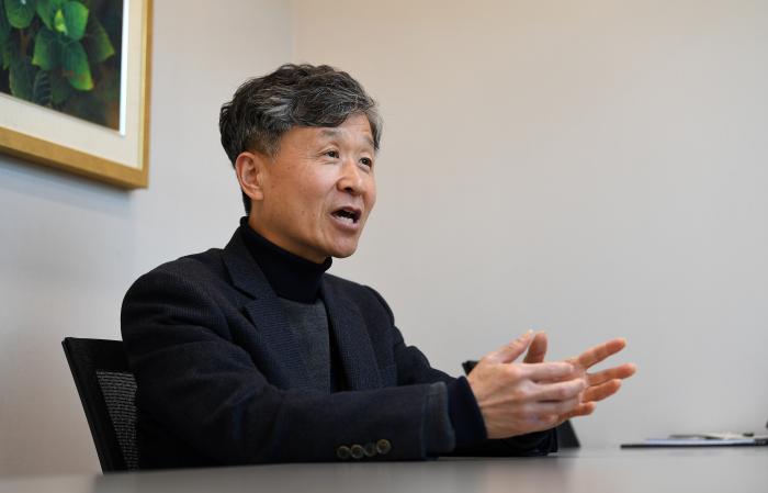 탁경국 변호사 