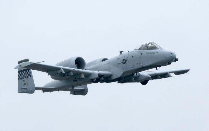 A-10 공격기.