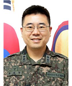 유경부 중령(진) 육군15보병사단 목사