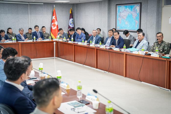 국방대 ‘예비전력 혁신 세미나’에서 참석자들이 발표·토론하고 있다. 국방대 제공