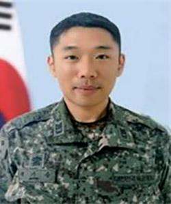 권기승 상사 육군교육사령부 군견훈련소