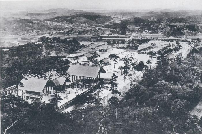 남산 중턱에 자리했던 조선신궁 전경. 사진=서울역사박물관