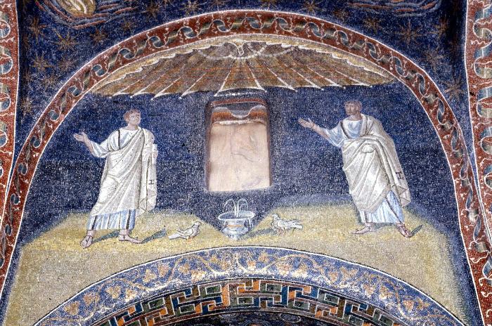 라벤나에 있는 비잔티움식 영묘 내부. 사진=위키백과