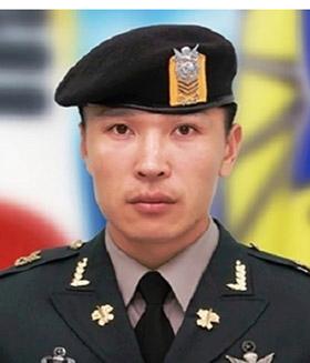 정관승 상사 육군특수전사령부 황금박쥐부대