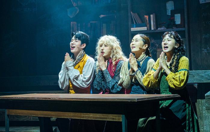 태산 같은 갈망이여...티끌 같은 인생이여 - 뉴스 썸네일 이미지