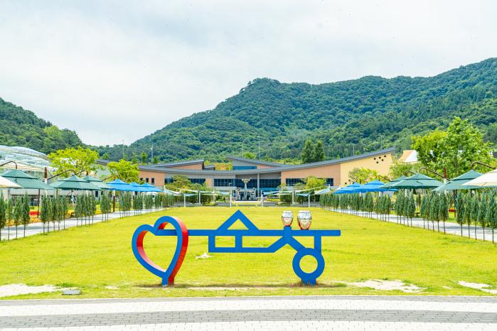 다양한 발효식품 문화를 체험할 수 있는 순창발효테마파크. 필자 제공