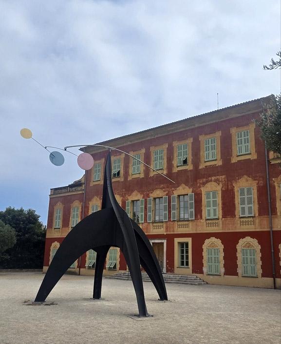 마티스 미술관 외관. 필자 제공