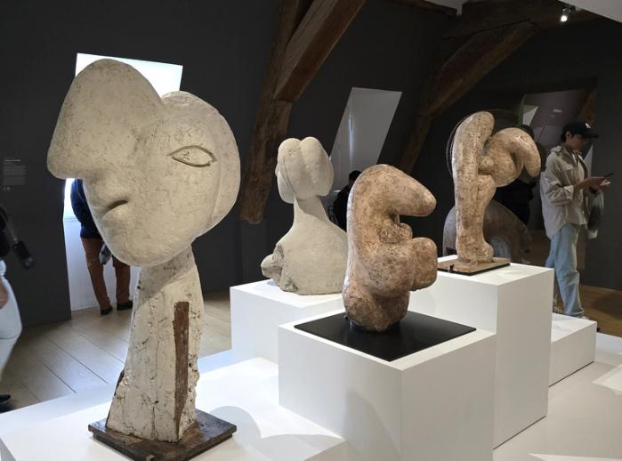 피카소미술관에 전시된 피카소의 1930년대 조각 작품. 필자제공.