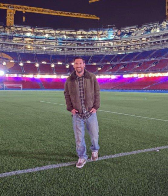 ‘친정팀’ FC 바르셀로나의 홈구장인 캄노우를 방문한 메시. 리오넬 메시 공식 인스타그램 캡처