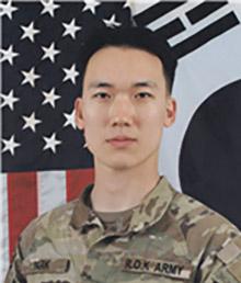 박강인 상병 주한 미8군 한국군지원단