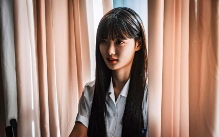 티빙 오리지널 시리즈 ‘친애하는 X’ 백아진 역 배우 김유정.