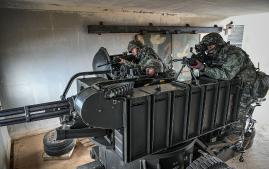 해병대6여단 보병대대 장병들이 25일 발칸과 개인화기 운용 능력을 평가받고 있다. 사진 제공=김예닮 상병