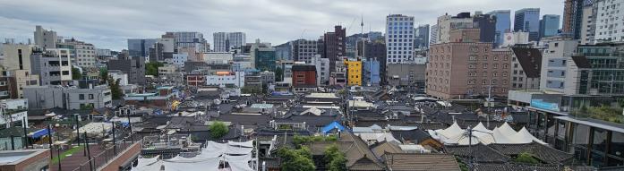 한옥 밀집지역인 서울 종로구 익선동 부감.