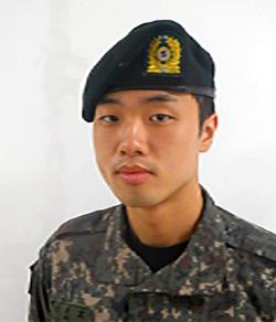 안재호 상병 육군교육사령부 군견훈련소