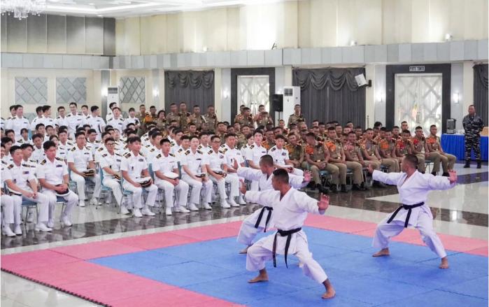 해외에 K문화 홍보를