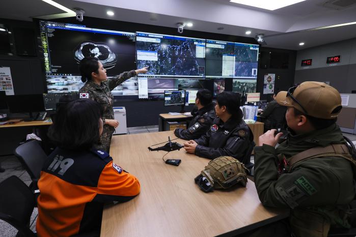 지난 23일 국군의무사령부에서 응급의료헬기 운용 관련 민·군 협력회의가 진행되고 있다.