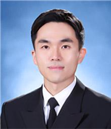 석영달 소령 해군사관학교 군사전략학과 교수