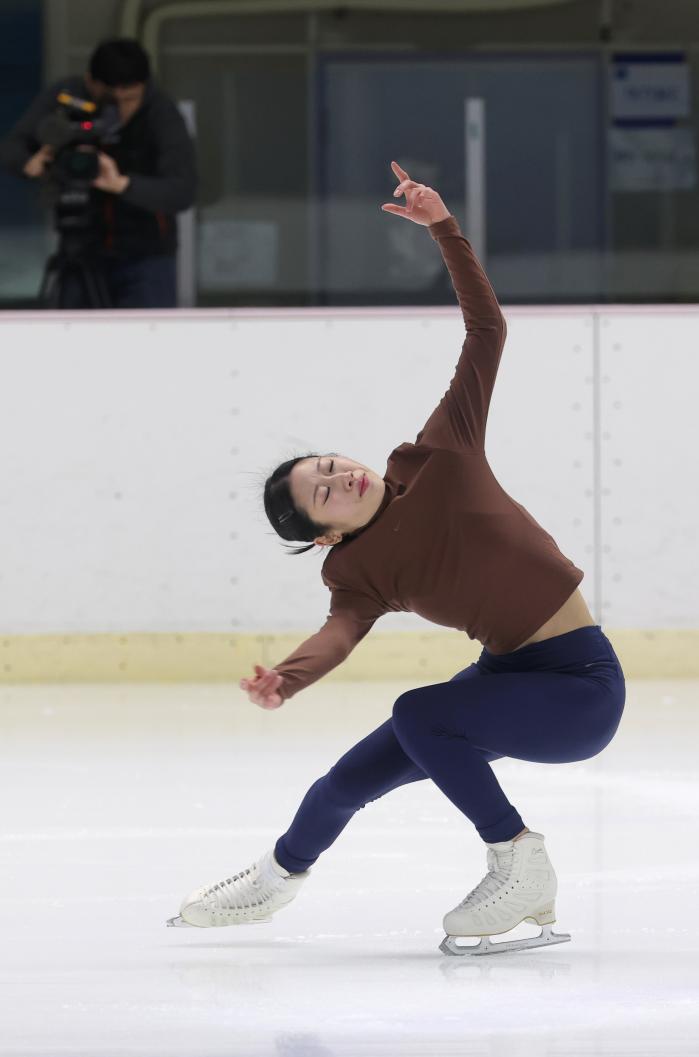 2026 밀라노·코르티나담페초 동계올림픽에 출전하는 피겨 스케이팅 이해인이 6일 서울 노원구 태릉선수촌 실내빙상장에서 훈련을 하고 있다. 연합뉴스