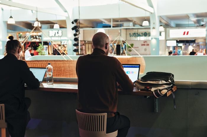 트빌리시는 디지털 노마드의 허브로 꼽힌다. 시내에선 코워킹 스페이스 등 컴퓨터 작업공간을 쉽게 찾을 수 있다.