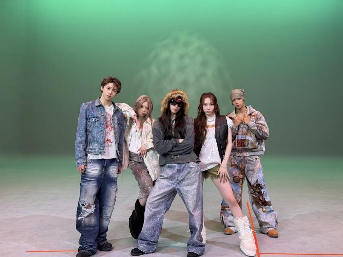 혼성그룹 ‘올데이 프로젝트’.