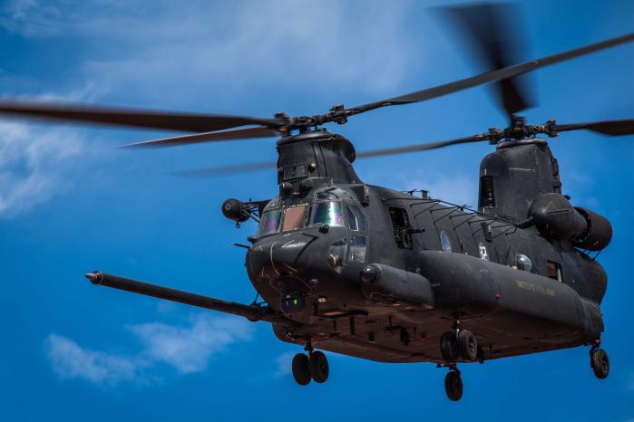 지난 3일 미군의 베네수엘라 카라카스 진입 작전, 일명 ‘절대적 결의 작전’ 성공의 숨은 주역인 MH-47G 헬리콥터. 출처=Staff Sgt.Reed Knutson