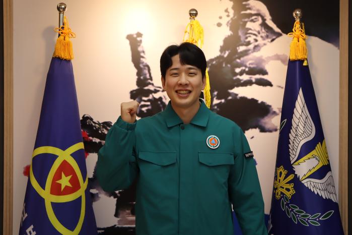 육군35보병사단 이순신여단 한지수 군무주무관.