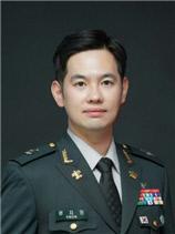 권지민 소령 육군3사관학교 정치외교학과 교수