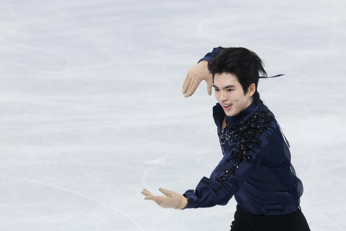 차준환이 11일(한국시간) 남자 싱글 쇼트 프로그램에 출전해 자신있게 연기를 펼치고 있다. 연합뉴스