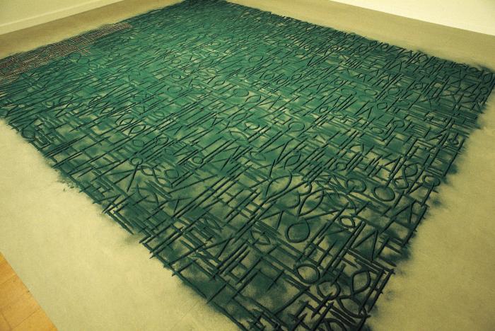 오인환, ‘남자가 남자를 만나는 곳’. 서울, 2009, 향가루, 563×530㎝. 출처=국립현대미술관