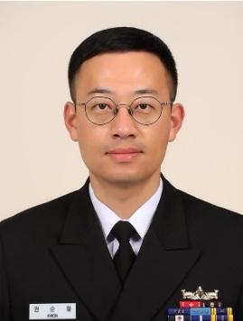 권순철 중령 해군본부 해양·우주전략기획과