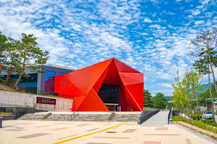 영월관광센터 전경. 필자 제공