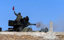 해병대 연평부대 장병들이 올해 첫 도서방어 종합훈련에서 발칸포 사격을 하고 있다. 사진 제공=고예진 중사