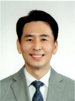 유혁문 군무주무관 육군항공사령부 정보참모처