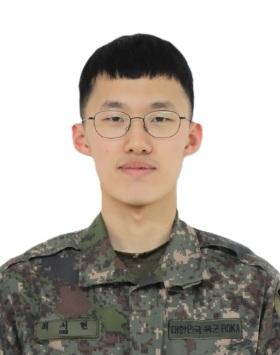 최서현 상병 육군102기갑여단