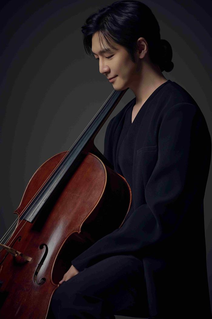 국립극장 ‘2026 함께, 봄’ 협연자 첼리스트 홍진호. 사진=국립극장