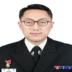 황재룡 중령 해군사관학교 사이버과학과 교수