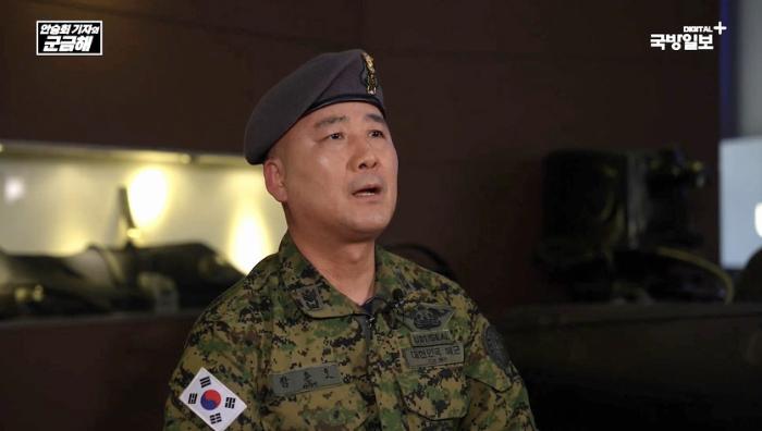 해군특수전전단 함춘오 원사. 국방일보 유튜브 화면 캡처.