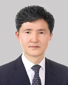 필자 배정석 성균관대학교 국가전략대학원 겸임교수는 국가정보원에서 방첩업무를 담당했으며 현재 국제정보사학회와 한국국가정보학회 정회원으로 활동하고 있다.