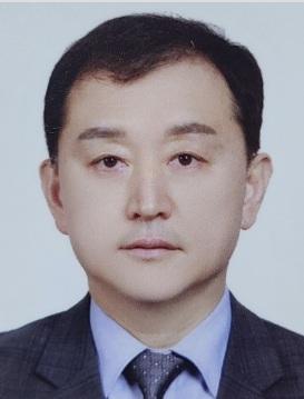 권혁진 서울과학기술대학교 국방인공지능응용학과 주임교수 한국시스템엔지니어링학회장 전 국방부 정보화기획관