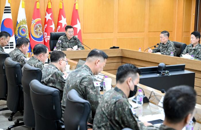 김규하 육군참모총장이 1일 ‘2026년 전반기 동원사단 전력보강 추진평가회의’에서 발언하고 있다. 부대 제공