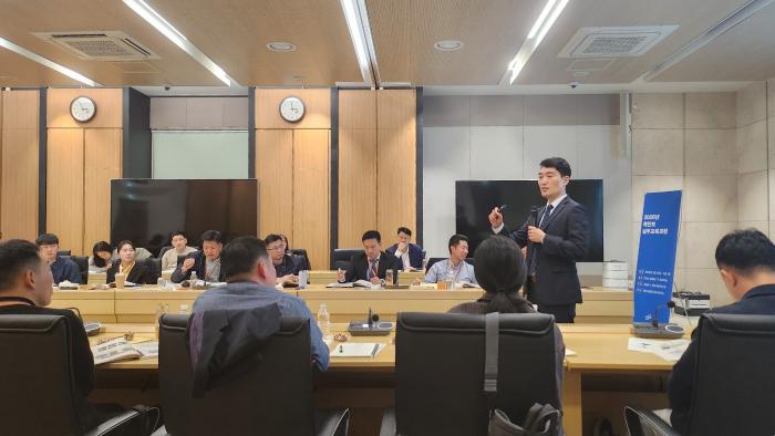 한국국방연구원(KIDA)이 개최한 ‘2026년 핵안보 실무교육과정’ 참석자들이 강의를 듣고 있다. KIDA 제공