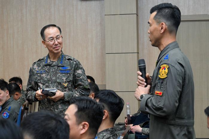 공군 현장지휘관 회의 관련 이미지