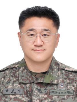 
<p>강인식 군무사무관 육군35보병사단 충무여단</p>
