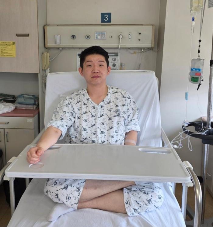 만성 신부전증으로 투병 중인 어머니에게 신장을 기증한 육군73보병사단 광개토여단 최선욱 상사. 부대 제공