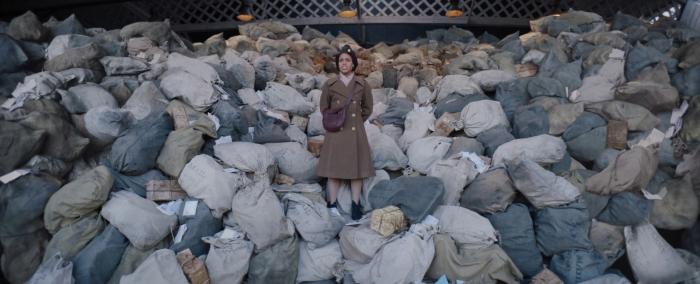 제2차 세계대전 당시 유럽 전선에 파병된 유일한 흑인 여성 부대의 실화를 다룬 영화 ‘6888 중앙우편대대’의 스틸컷. 넷플릭스 제공