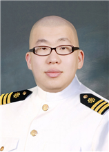 허준 해군중령 해병대사령부 법사