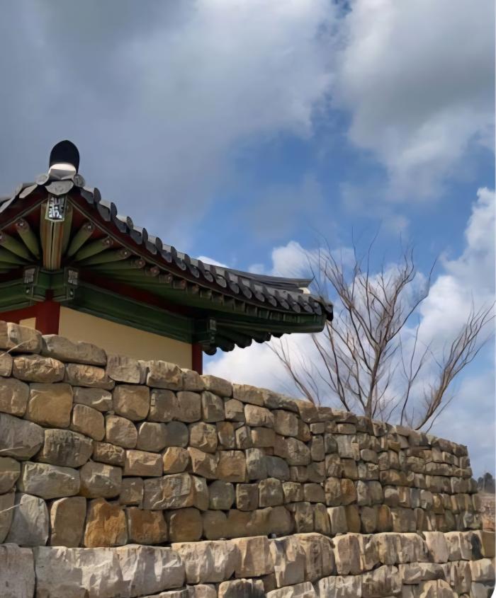 서생포왜성 성루.