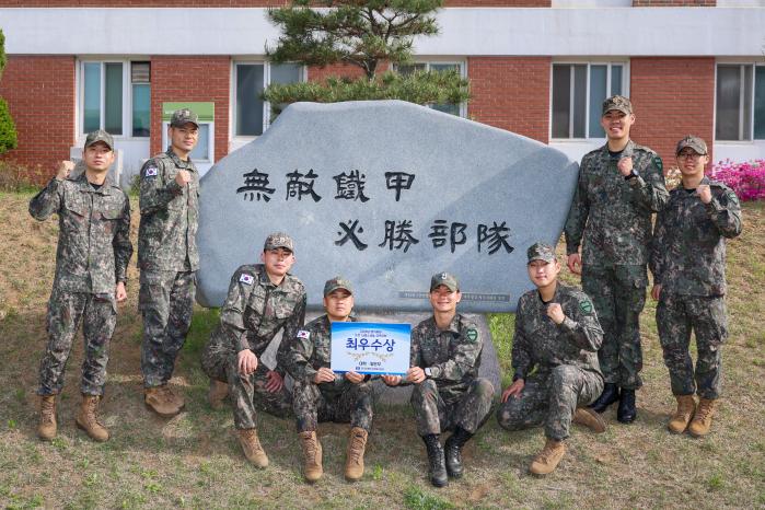 경기북부도민 심폐소생술 경연대회에서 최우수상을 차지한 육군30기갑여단 장병들. 부대 제공